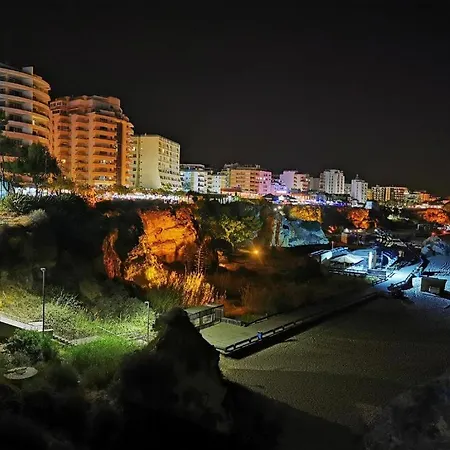 Apartament Da Rocha *